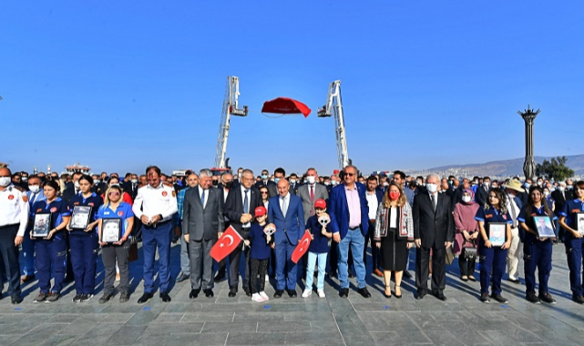 Başkan Soyer’den özlük hakları konusunda destek