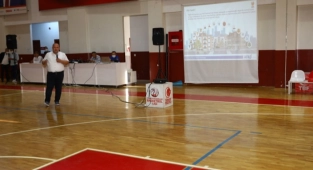 Bayraklı Belediyesi Çalışanlarına Temel Afet Bilinci Eğitimi