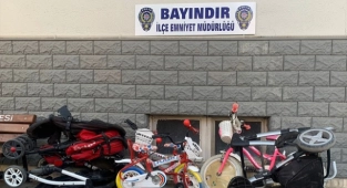Bebek arabası ve çocuk bisikleti çalan zanlı tutuklandı