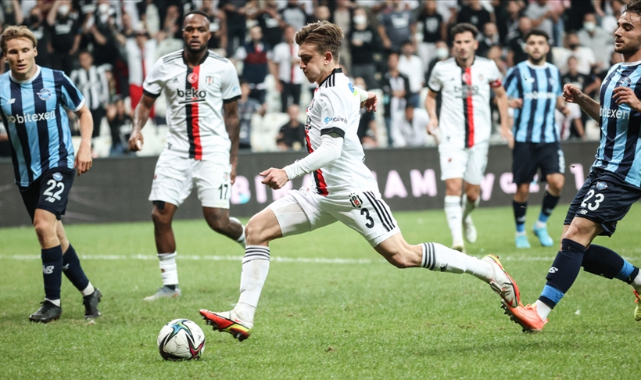 Beşiktaş, evinde Adana Demirspor ile 3-3 berabere kaldı
