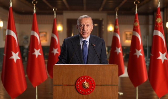 Daha müreffeh bir dünya bırakmak hepimizin ortak görevi.
