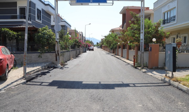 Gümüldür’ün Yolları Asfaltlanıyor