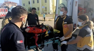 İki otomobilin çarpıştığı kazada 5 kişi yaralandı