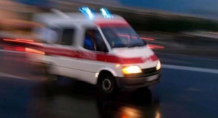 İzmir’de otomobille çarpışan motosikletin sürücüsü öldü