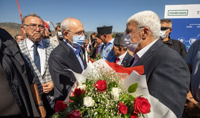 İzmir'de süt fabrikası temeli atıldı
