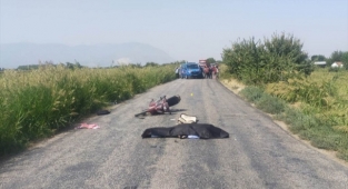 Kamyonetle çarpışan motosikletin sürücüsü öldü