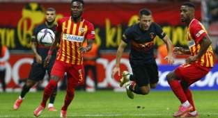 Kayserispor'dan Galatasaray'a futbol dersi