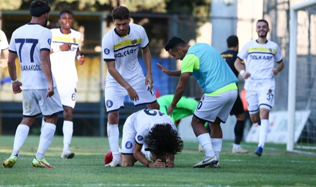 Menemenspor evinde puan kaybetti