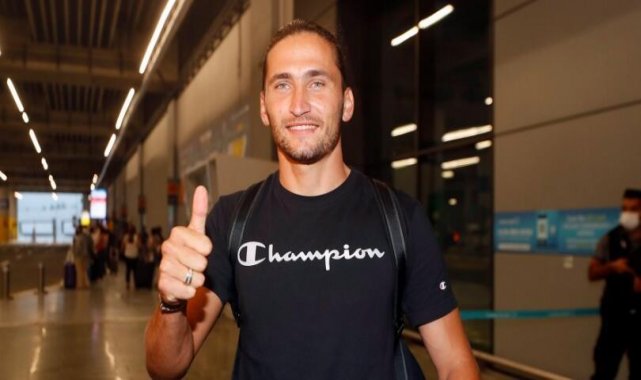 Miguel Crespo İstanbul'a geldi