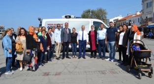 Nasır, Foça Ve Kınık'ın Nabzını Tuttu