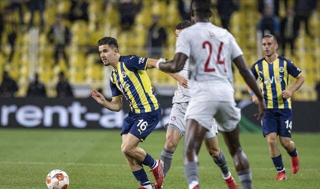 Ne yaptın Fenerbahçe