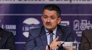 Pakdemirli İzmir'de gıda fiyatlarındaki artışı değerlendirdi