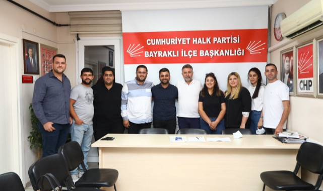 Serdar Sandal CHP Bayraklı Gençlik Kolları’yla Buluştu