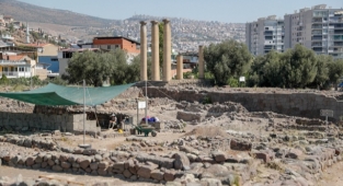 Smyrnalıları felakete götüren saldırıların izlerini arıyor