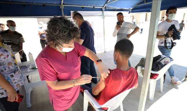 Türkiye'de 22 bin 857 kişinin Kovid-19 testi pozitif çıktı