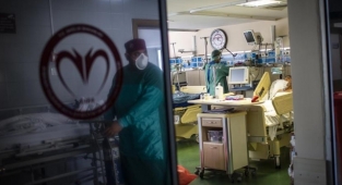 Türkiye'de 26 bin 398 kişinin Kovid-19 testi pozitif çıktı