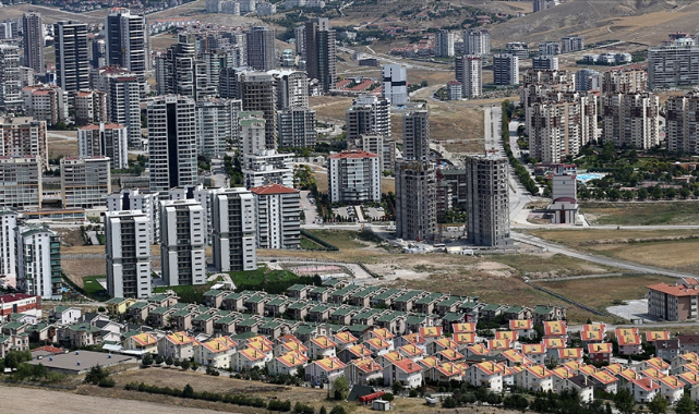 Türkiye'de ağustosta 141 bin 400 konut satıldı