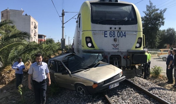 Yaralı otomobil sürücüsü, hayatını kaybetti
