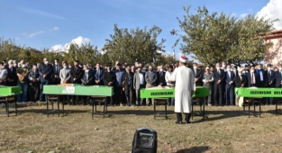 5 öğrenci son yolculuklarına uğurlandı