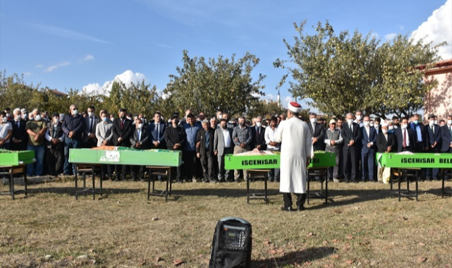 5 öğrenci son yolculuklarına uğurlandı