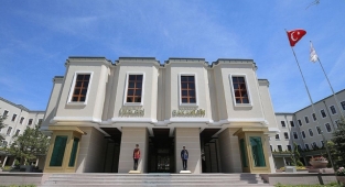 8 bin 585 yabancı terörist savaşçıyı sınır dışı etti