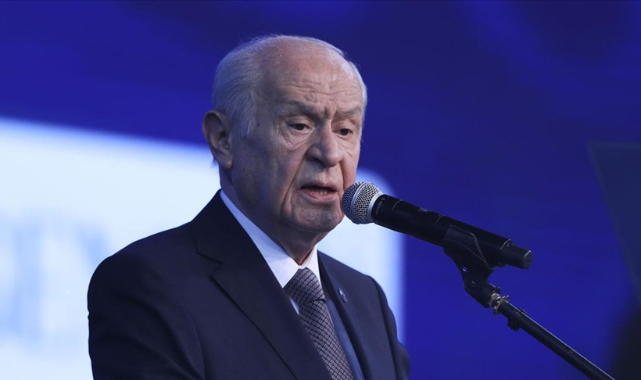 Bahçeli,"Türk Gençliği Büyük Kurultayı"ında konuştu