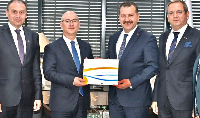 Balıkesir Valisi Ve Büyükşehir Başkanı Festivale Davet Edildi