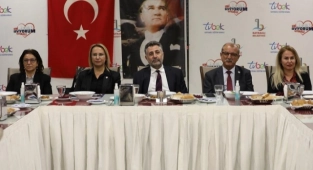 Başkan Sandal Muhtarlarla Buluştu