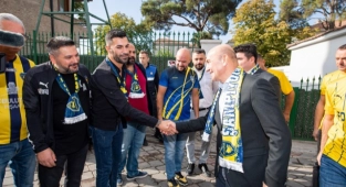 Başkan Soyer Bucaspor Taraftarlar Derneği üyeleriyle buluştu