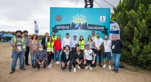 Başkan Soyer gençlerle iklim krizini konuştu