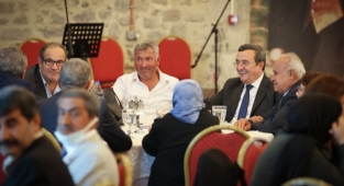 Batur: Muhtarlar bizim baş tacımız