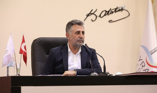 Bayraklı Belediyesinin 2022 Yılı Bütçesi Meclisten Geçti