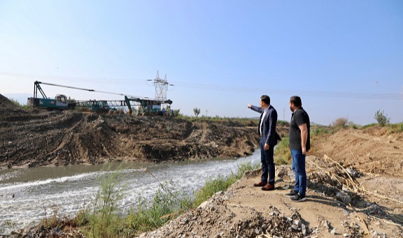 Biz temizliyoruz, CHP'li Soyer kirletiyor