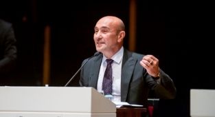 Büyükşehir Meclisi’nde Bayraklı’daki depremzedeleri sevindiren karar