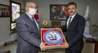 Dikili’de Muhtarlarla Birlik ve Beraberlik Buluşması