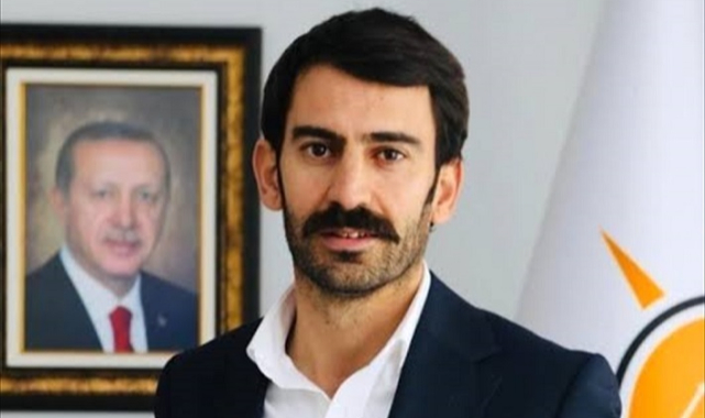 İzmir Büyükşehir Belediyesine heykel tepkisi