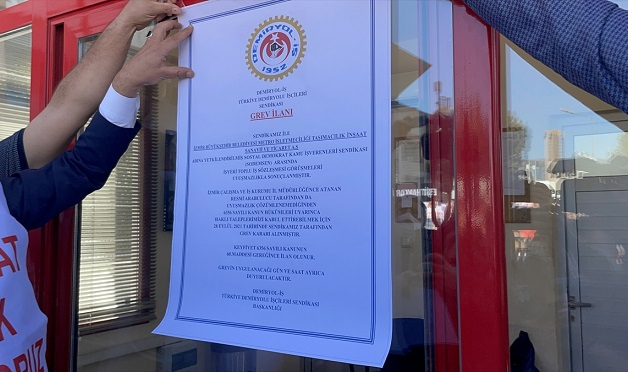 İzmir'de metro ve tramvay çalışanları grev kararı astı