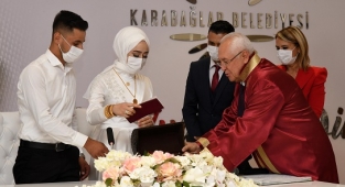 Kibar'da ilk nikahı Başkan Selvitopu kıydı