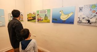 “Koronalı Çizgiler” görücüye çıktı