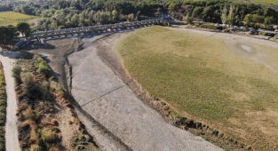 Kuraklık Ege'nin can suyu Gediz Nehri'ni de etkiledi