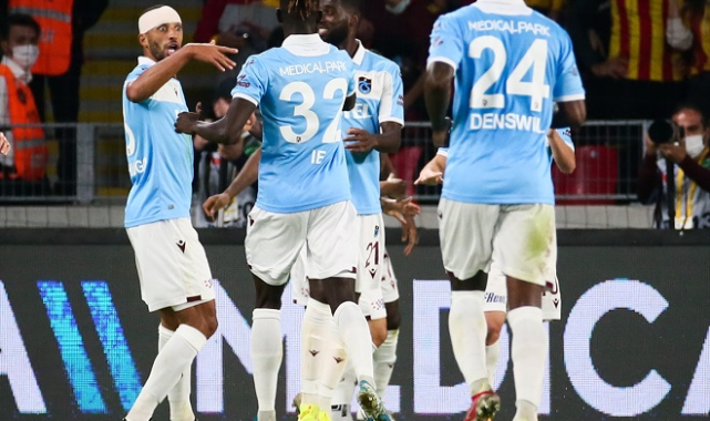 Trabzonspor İzmir'den Lider Dönüyor