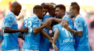 Trabzonspor maç fazlasıyla liderlik koltuğuna oturdu