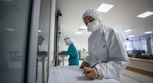 Türkiye'de 24 bin 409 kişinin Kovid-19 testi pozitif çıktı
