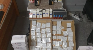 Urla’da kaçak sigara operasyonunda 1 kişi yakalandı
