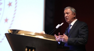 "Yunanistan'daki bazı siyasiler, gerilimi tırmandırıyor"