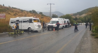 Zincirleme trafik kazasında 1 kişi öldü, 6 kişi yaralandı