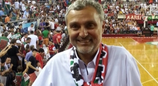 Ahmet Diker; Kaf Sin Kaf'ın Onur Öyküsü!"