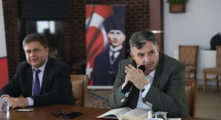 Başkan Doğruer Gençlerle Bir Araya Geldi