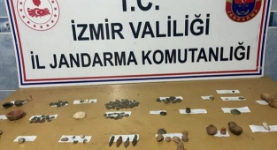 Çeşitli dönemlere ait 165 parça obje ele geçirildi