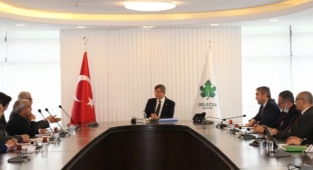 Gelecek Partisi İl Başkanlarıyla Tek Tek Görüşüyor